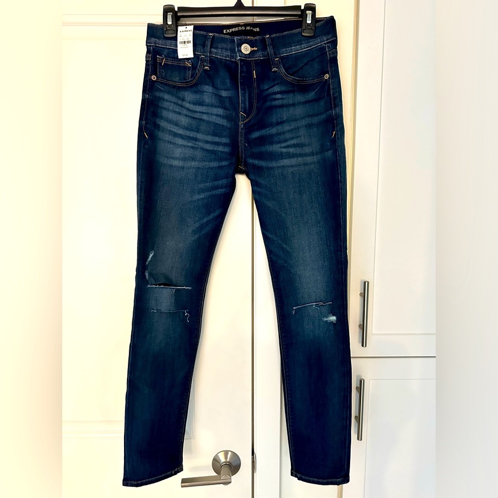 Express Distressed Jeans